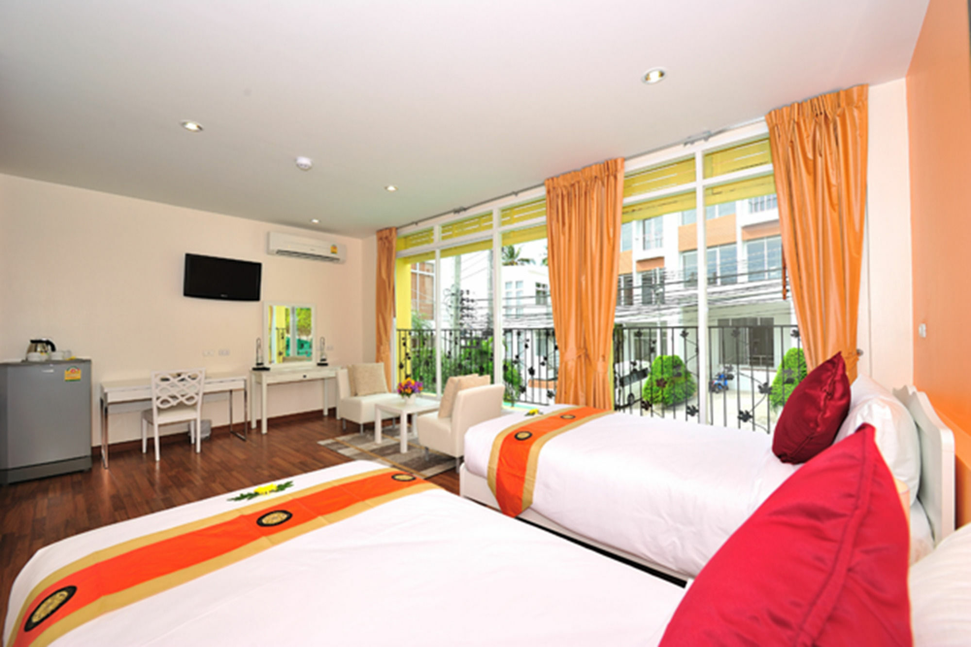 Villa Tona Kata Beach  Zewnętrze zdjęcie